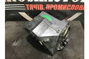 Корпус повітряного фільтру Land Rover Freelander JQB101690 4568