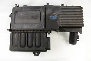 Корпус повітряного фільтра 1.6 до рест Mazda 3 (BK) 2003-2008 ZJ0113Z0XD