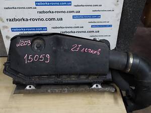 Корпус воздушного фильтра Mercedes W203 W209 2.2 2.7CDI A6120900301 A6110902301