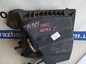 Корпус повітряного фільтра Opel Astra J 1.7CDTI 2009-2015 13272777