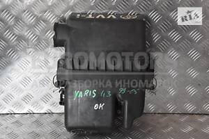 Корпус воздушного фильтра Toyota Yaris 1.3 16V 1999-2005 177000J0