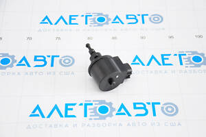 Корректор фары левый Lexus RX300 RX330 RX350 RX400h 04-09 неоригинал