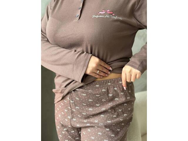 Коричнева піжама (штани у краплинку та бантики) DO3920 3XL - Фото 10
