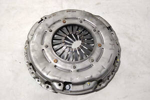 Корзина зчеплення натиск D240 4130032021 HYUNDAI i-30 FD 07-12, Accent RB 10-18, i-30 GD 12-17, ix20 JC 10-19, i-20 PB 08-14, Solaris RB 11-17, Tucson (IX35) LM 09-16; KIA Ceed ED 07-12, Soul AM 08-13