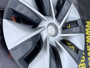 Ковпак на диск R19 Tesla Model Y 2020р-1044235-00-B