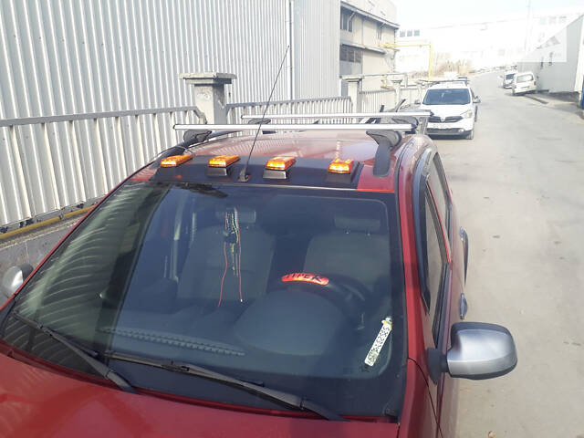 Козырек лобового стекла (LED, черный мат) для Renault Sandero 2007-2013 гг