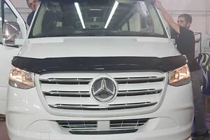 Козырек на лобовое стекло (черный глянец, 5мм) для Mercedes Sprinter W907/W910 2018-2024 гг