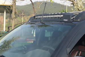 Козырек ветрового стекла V3 (LED) для Jeep Grand Cherokee WK 2004-2010 гг