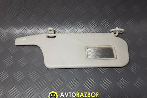 Козырёк солнцезащитный правый (пассажира) BJ2B6927048 на Mazda 323 BJ, 323F 1998-2004 год