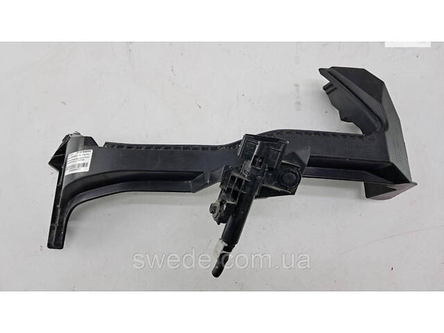 Крепление бампер-фара правое Subaru Forester 2014-2016 гг 57707SG000