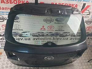 Кришка багажника 6700505100 Toyota Avensis T27 Kombi 2008-2018