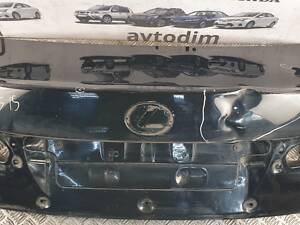 Кришка багажника Чорна 6440153110 Lexus IS 2005-2013