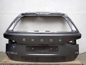 Крышка багажника SKODA OCTAVIA 4 IV NX5 COMBI 2020-5E7827023