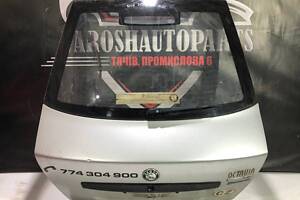 Кришка багажника Skoda Octavia Tour ліфтбек рестайл 1U6827025 3PR