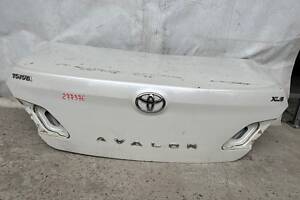 Крышка багажника TOYOTA AVALON 05-12 64401-AC050