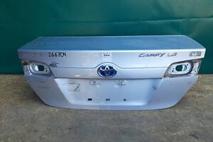 Кришка багажника TOYOTA CAMRY 50 12-15 64401-06610