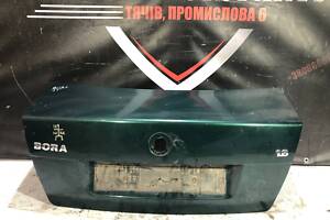 Кришка багажника Volkswagen Bora седан 1J5827025P 1T