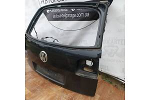 Кришка багажника VW Touareg M035