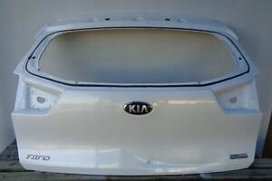 Крышка крышка багажника Kia Niro