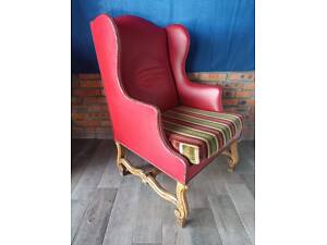 Крісло вольтерівське, з 'вухами'. Привезене з ??Італії. Ексклюзив! Дуже оригінальне і зручне. Натуральна шкі