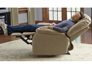 Кресло с реклайнером велюровое от производителя в Киеве. Магазин-склад