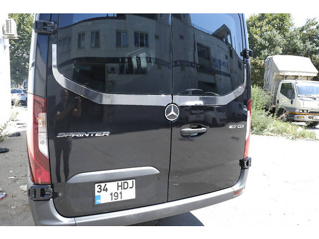 Кромка заднего стекла V-2 Carmos (2 шт, нерж) для Mercedes Sprinter W907/W910 2018- гг - Фото 3