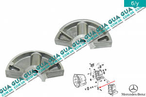 Кронштейн / бугель / вкладиш подшипника оси шестерни заднего хода ( задней передачи ) КПП A2032630047 Mercedes / МЕРСЕД