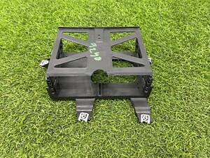 Кронштейн блока мультимедиа AUDI A4 B9 2.0L 2017 (б/у)