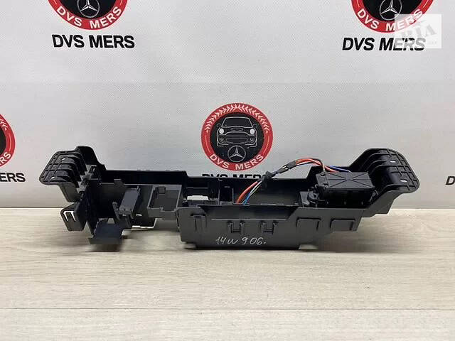 Кронштейн блока предохранителей 906 Sprinter Mercedes 2006-2018 - Фото 1