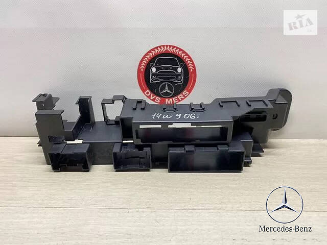 Кронштейн блока предохранителей 906 Sprinter Mercedes 2006-2018 - Фото 9