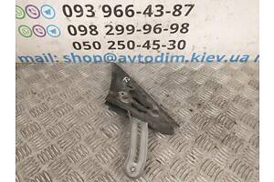 Кронштейн бокового дзеркала правий 61158AG000 Subaru Legacy 03-06