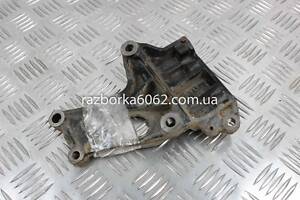 Кронштейн двигуна правий 2.5 Toyota Camry 50 2011-1231336010