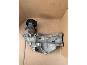 Кронштейн генератора Ford S-Max 2.0 TDCI 2007-2009