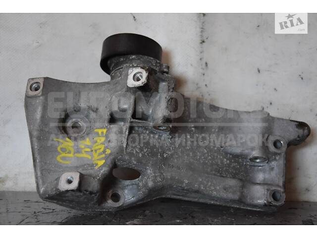 Кронштейн генератора Skoda Fabia 1.4 16V 2007-2014 036145169G 102