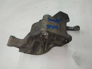 2525225001 Кронштейн ГУР Hyundai Sonata NF 04-09 (2525225001)