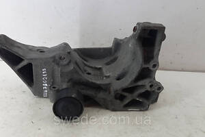 Кронштейн компрессора BMW 5 E60 E61 2.0 D 2008 гг 11167802639