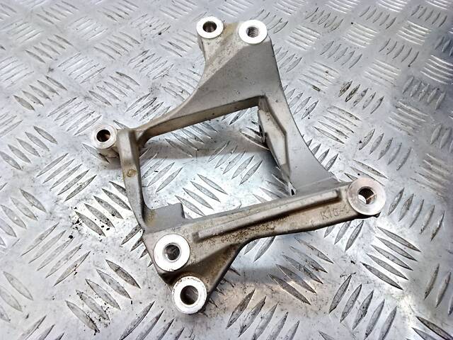 Кронштейн компрессора кондиционера для Subaru Outback 6 BT (2020-2025) б/у - Фото 1