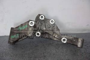 Кронштейн компресора концидионера Kia Sorento 2.5 crdi 2002-2009