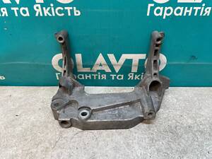 Кронштейн коробки Opel Combo. Корса. Astra. Fiat Qubo. Fiorino. Doblo. Пунто. 1.3 CDTI. JTD.