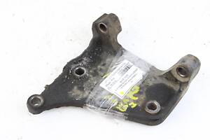 Кронштейн коробки раздаточной МКПП Toyota RAV-4 II 2000-2005 3611842010