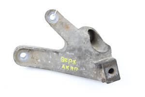 Кронштейн КПП левый 2.0 МКПП Mazda 3 (BK) 2003-2008 BP4S39080A