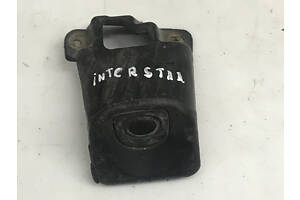 Кронштейн крепления / молдинг / накладка правого датчика парктроника Nissan Interstar 2003-2010 8200318124