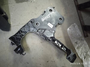 Кронштейн крепления фар левый Renault Megane 2 000062055