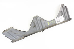 Кронштейн кріплення крила лівий Nissan X-Trail (T31) 2007-2012 641E4JG00A