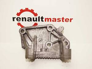 Кронштейн кріплення двигуна правий 2.5 Renault Master (Vivaro, Primastar) 1998-2010, 8200766029 Б/В