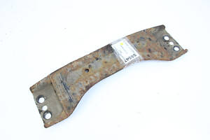 Кронштейн кузова Nissan Note (E11) 2006-2013 748A49U000