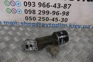 Кронштейн масляного фильтра MD308660 Mitsubishi Pajero Sport 1996-2008