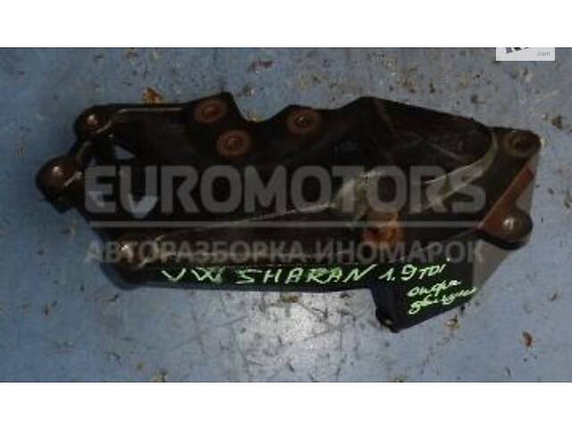 Кронштейн опоры двигателя VW Sharan 1.9tdi 1995-2010 7M0199308E 3