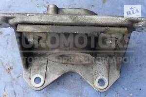 Кронштейн опоры КПП Nissan Interstar 2.5dCi 1998-2010 8200260358