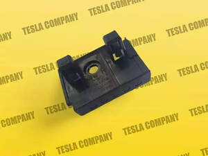 Кронштейн передній крило бампер правий внутрішній Tesla Model 3 1084172-00-F Б/ воригінал